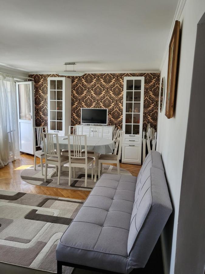 Apartament Florilor バイア·マーレ エクステリア 写真