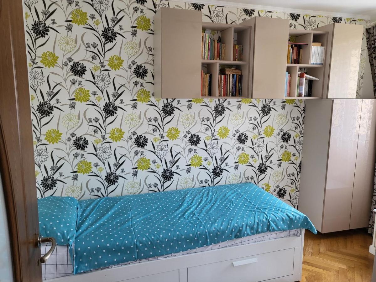 Apartament Florilor バイア·マーレ エクステリア 写真